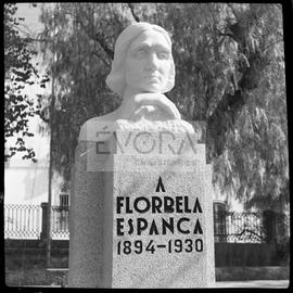 Busto de Florbela Espanca no Jardim Público