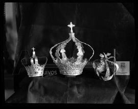 Coroas de prata dos séculos XVII-XVIII
