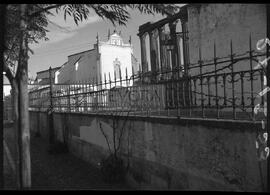 Templo e Igreja dos Lóios visto do jardim