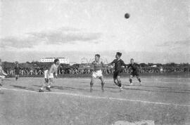 Fase de um jogo de futebol não identificado