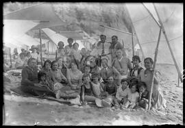 Retrato de grupo na praia da Ericeira