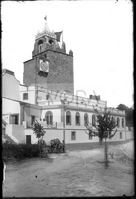 Torre da Porta do Relógio ou da Vila