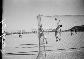 Fase do jogo entre o Lusitano e o Benfica (26/09/1954)