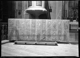 Frontal de altar, tecido, da Igreja de Santo Antão