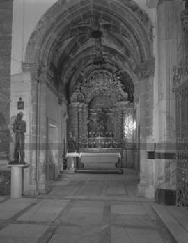 Capela absidiolar de Stº António