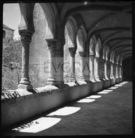 Claustro do Convento de São Bento de Cástris