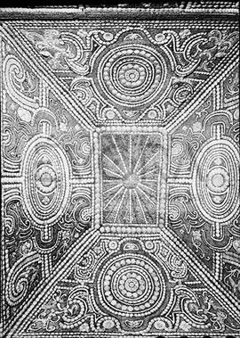 Abóbada de motivação geometrizante
