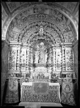 Altar de Santa Ana, na Igreja do Espírito Santo