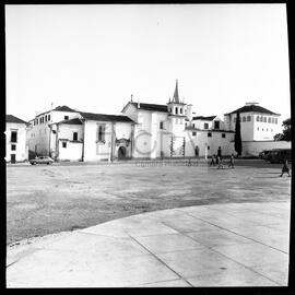 Largo de Vila Viçosa