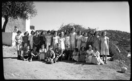 Retrato de grupo de alunos da Escola da Boa Fé