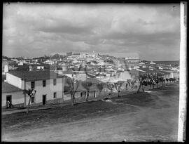 Vista parcial da vila a partir do adro da igreja matriz