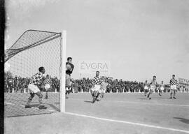 Fase do jogo entre o Lusitano e o Boavista (28/03/1954)