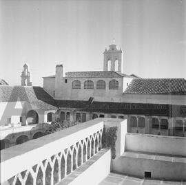 Varanda e parte do claustro