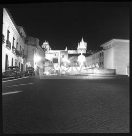 Largo das Portas de Moura (nocturno)