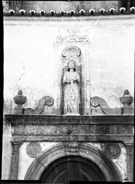 Pormenor do portal da Capela de São Joãozinho
