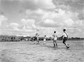 Fase de um jogo de futebol não identificado