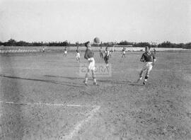 Fase de um jogo de futebol não identificado