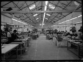 Aspecto interior da Fábrica Melka em Laboração