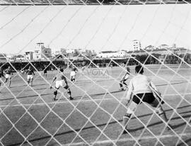 Fase de um jogo de futebol não identificado