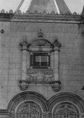 Janela renascentista do Palácio de D. Manuel, Évora