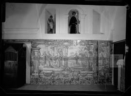 Painel de azulejos e nichos da Igreja Matriz de Nossa Senhora da Assunção