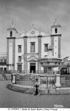 Igreja de Santo Antão e Fonte Coroada