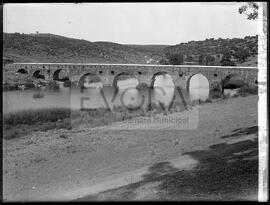 Ponte sobre a Ribeira Grande