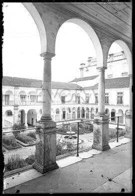 Claustro do Convento do Espírito Santo, visto da varanda