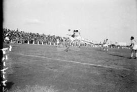 Jogo de futebol não identificado (24/04/1955)