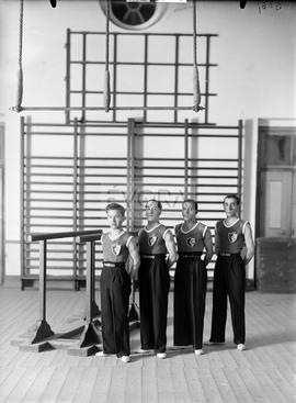 Grupo de ginastas do Lusitano Club