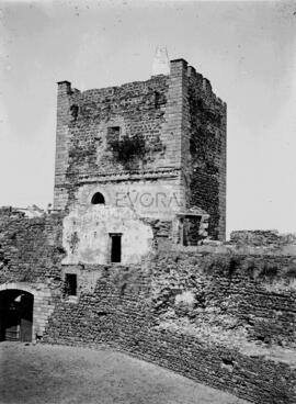 Torre de menagem do castelo de Monsaraz, Monsaraz