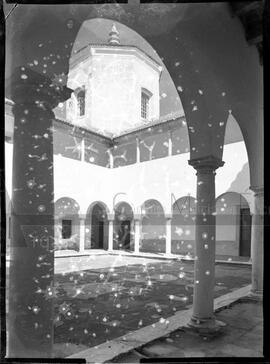 Claustro do Colégio do Espírito Santo