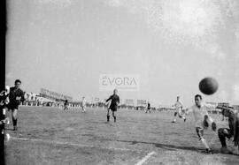 Jogo de futebol não identificado (06/03/1955)