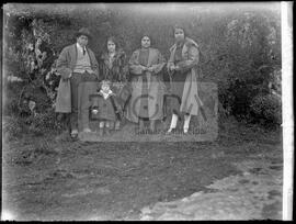 Retrato de grupo: família de Mário Gama Freixo em Valverde
