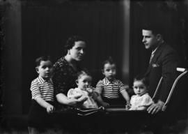 José Bacharel (retrato de família)